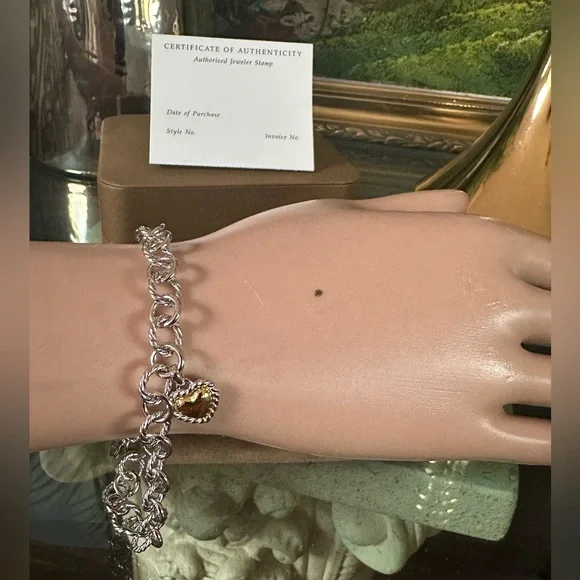 David Yurman
Cable Collectibles® Cookie
Classic Heart Bracelet,
4.5mm - Picture 2 of 16